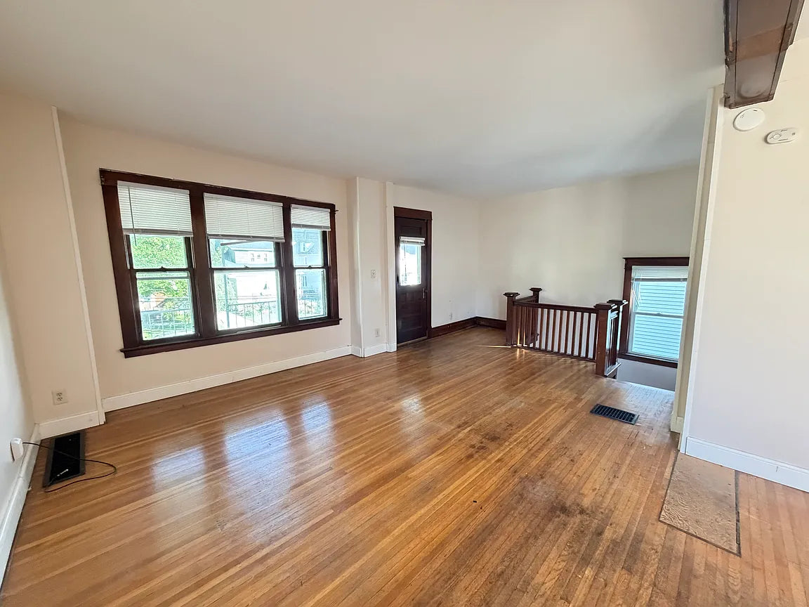 3 bed 1 bath - 92 Alsace Ave, # 2, Buffalo, NY 14220
