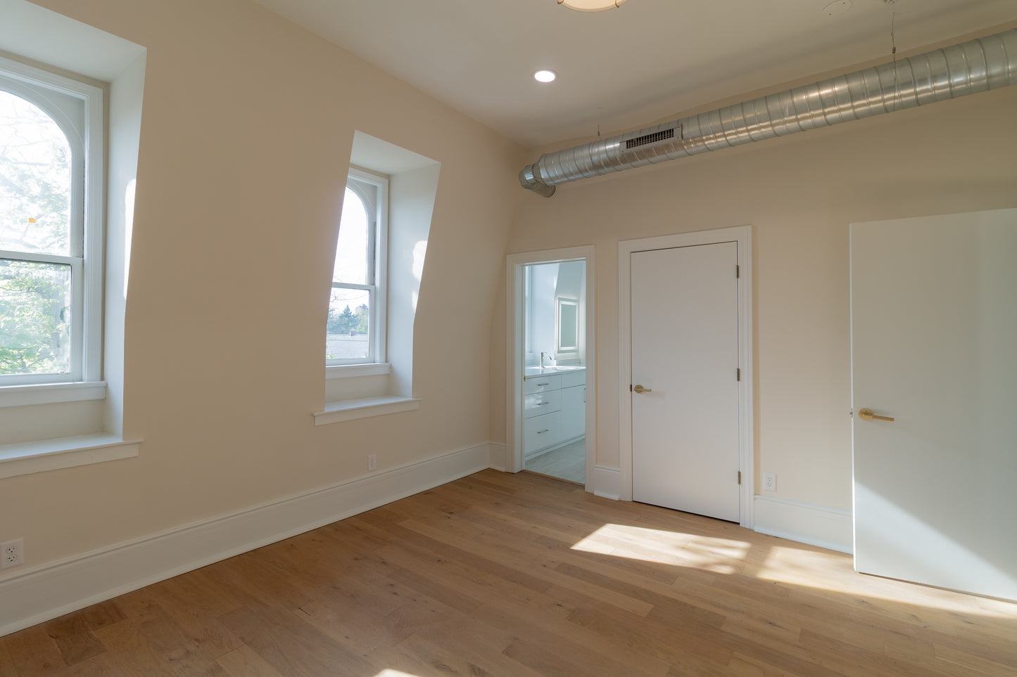 1 bed 1.5 bath - 17 North Pearl Street - 4 Buffalo, NY 14202