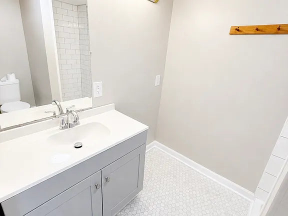 3 bed 2 bath - 34 Porter St, Lockport, NY 14094
