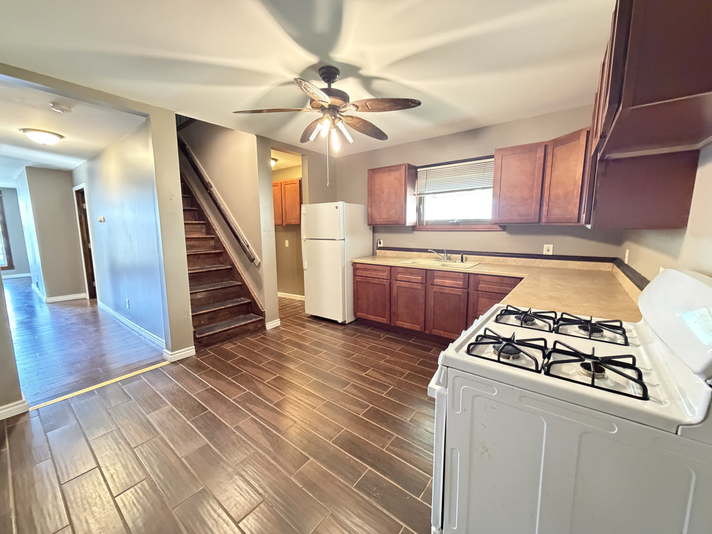 4 bed 2 bath - 11 Pooley Place - Front House Buffalo, NY 14213