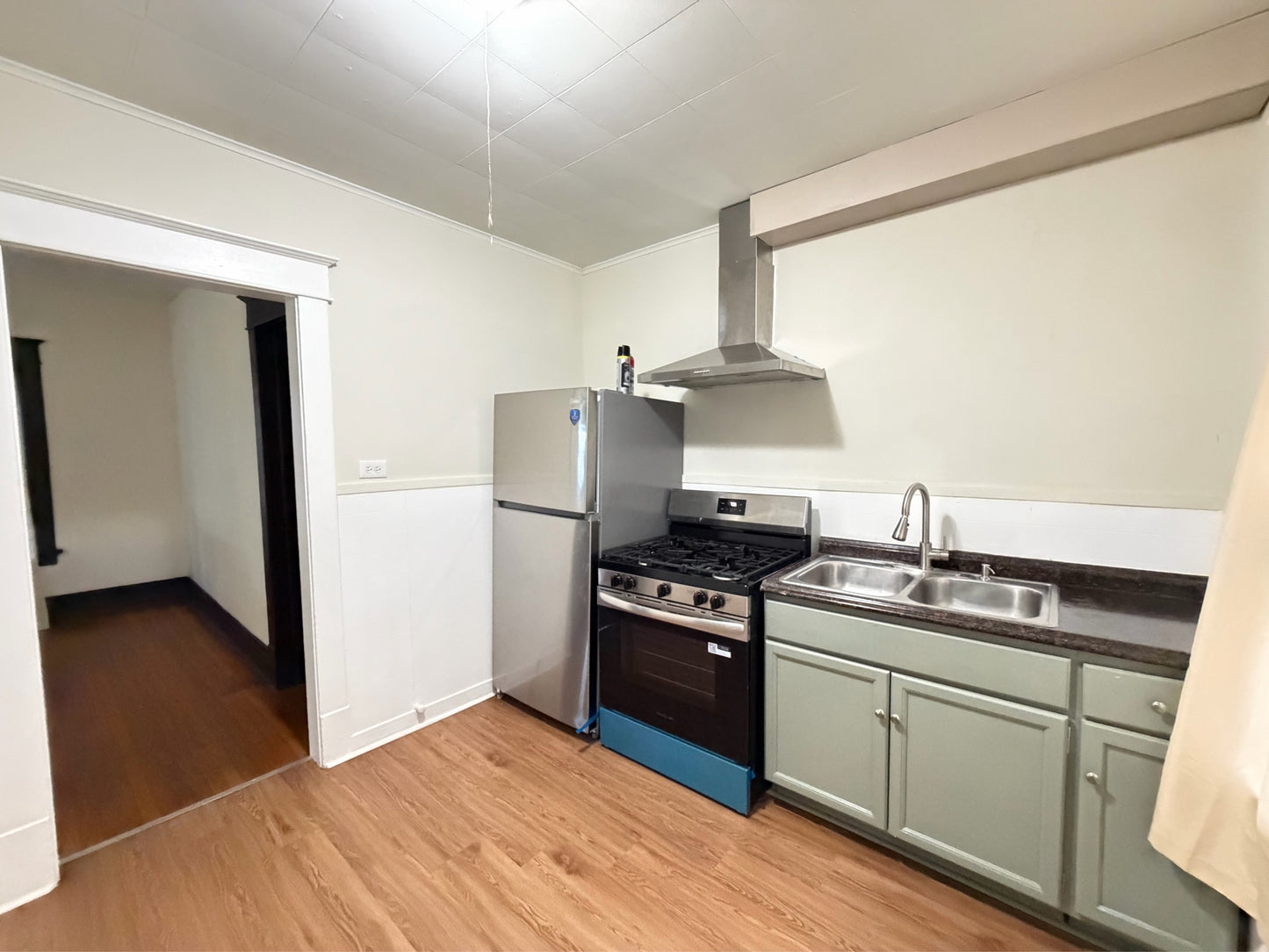 5 bed 1 bath - 99 Custer Street - 1 Buffalo, NY 14214