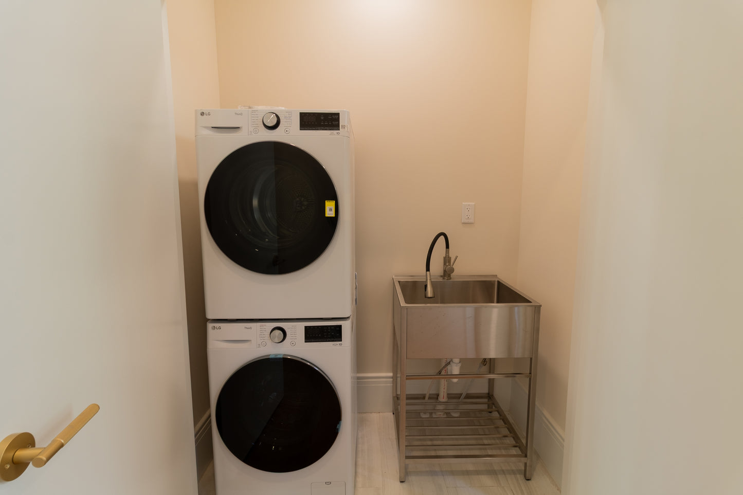 3 bed 2 bath - 17 North Pearl Street - 2 Buffalo, NY 14202