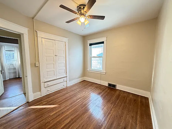 3 bed 1 bath- 300 N Park Ave Unit 2, Buffalo, NY 14216