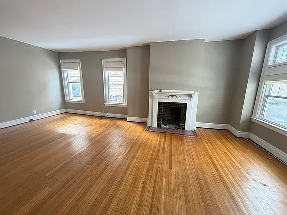 2 bed 1 bath- 261 Richmond Ave #1, Buffalo, NY 14222