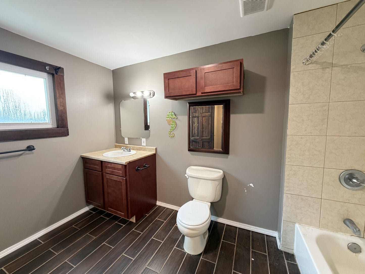 4 bed 2 bath - 11 Pooley Place - Front House Buffalo, NY 14213
