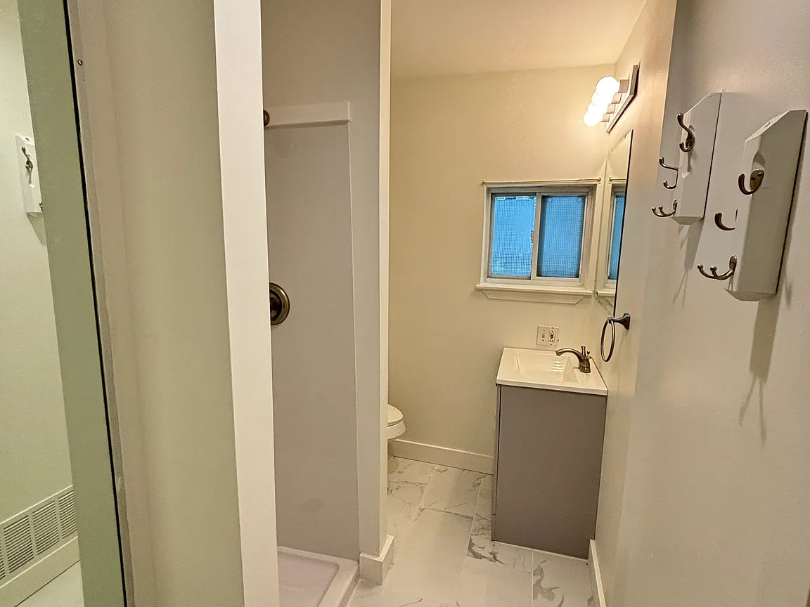 735 Ashland Ave #LR, Buffalo NY 14222