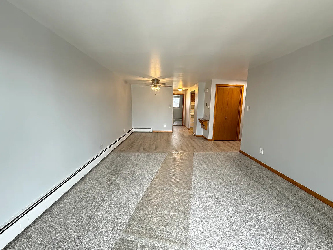 1 bed 1 bath- 406 Joe McCarthy Dr #3, Buffalo, NY 14228