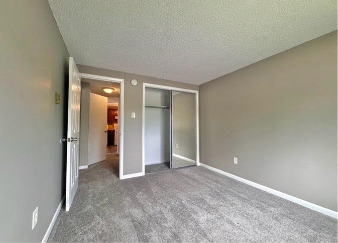 2 bed 1 bath - 6305 Robinson Rd-#4 Lockport, NY 14094
