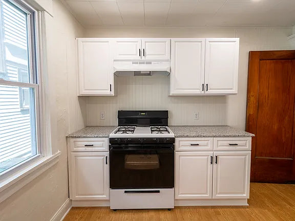 3 bed 1 bath- 46 Atlantic Ave #1, Buffalo, NY 14222