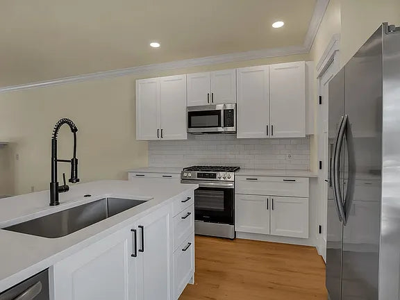 5 bed 2.5 bath- 284 Harding Rd, Buffalo, NY 14221