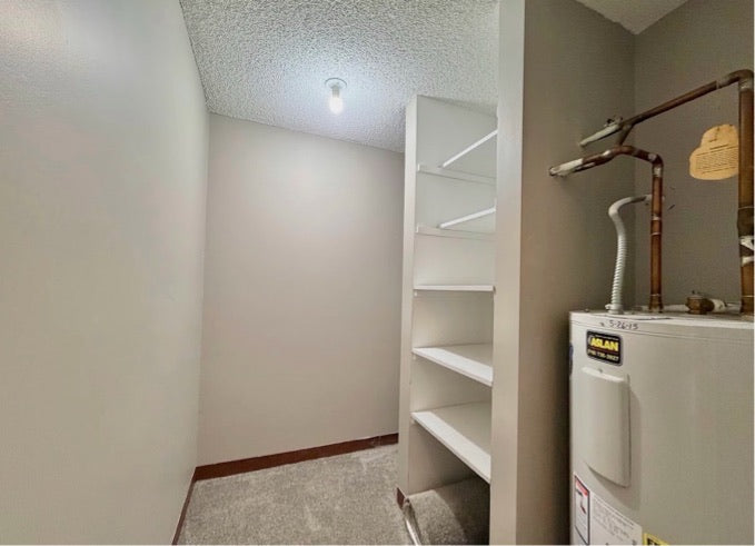 2 bed 1 bath - 6305 Robinson Rd-#4 Lockport, NY 14094