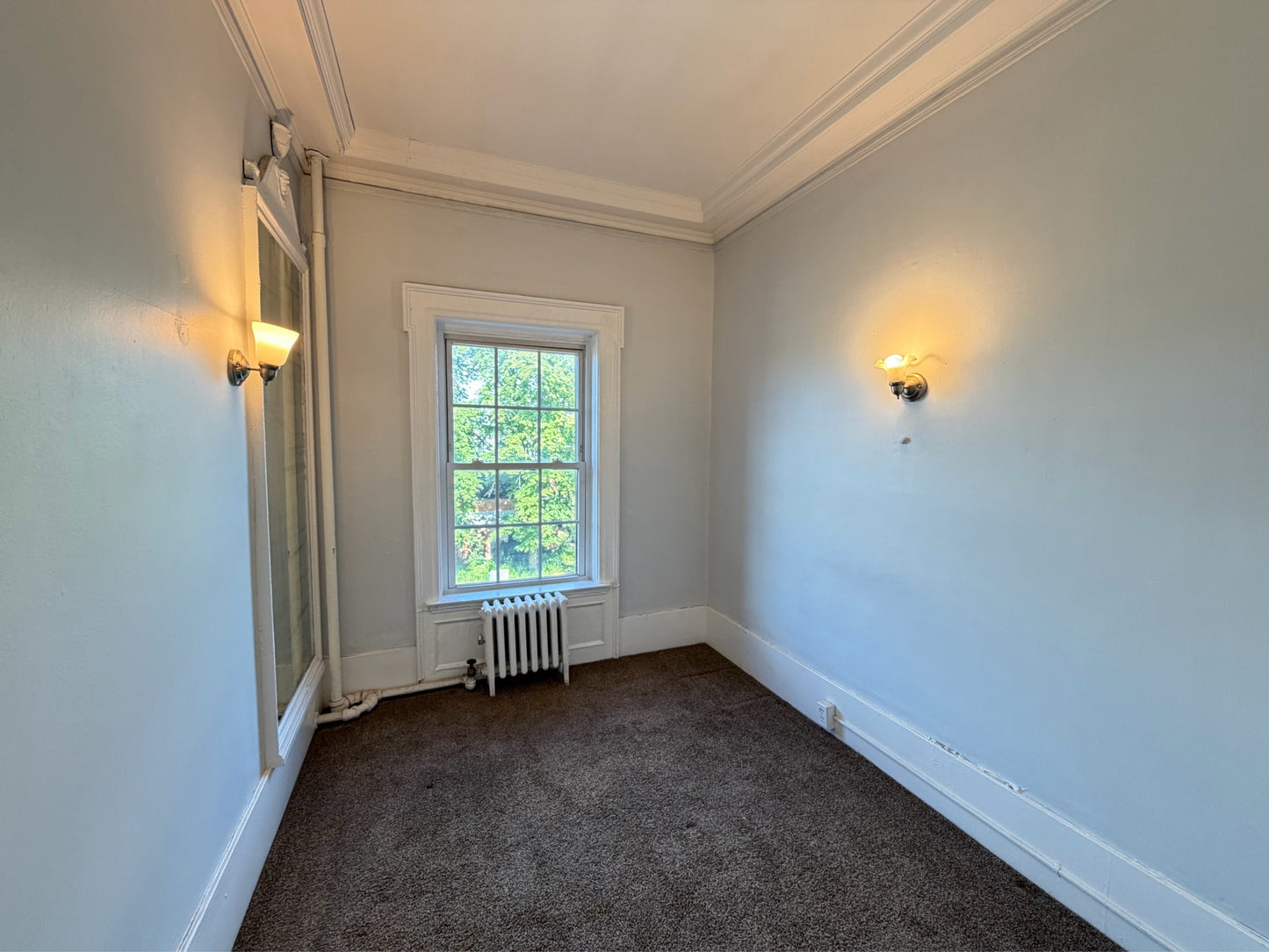 1 bed 1 bath - 479 Delaware Avenue - 5 Buffalo, NY 14202