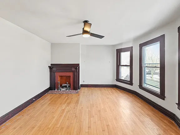4 bed 1 bath- 834 Elmwood Ave #2, Buffalo, NY 14222