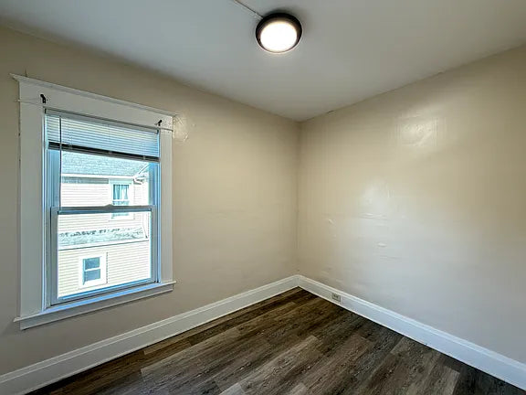 3 bed 1 bath - 92 Alsace Ave, # 2, Buffalo, NY 14220
