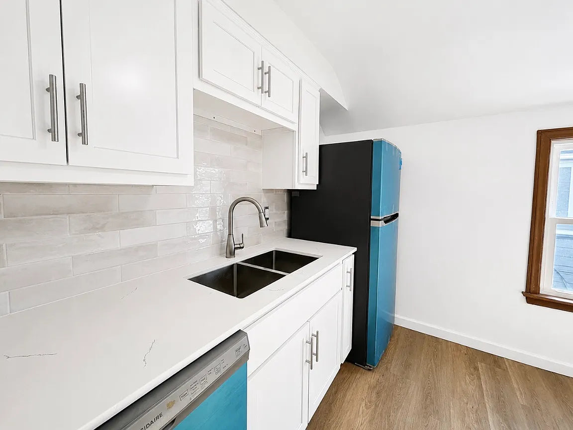 2 bed 1 bath - 135 Kimberly Ave Floor 1, Buffalo, NY 14220