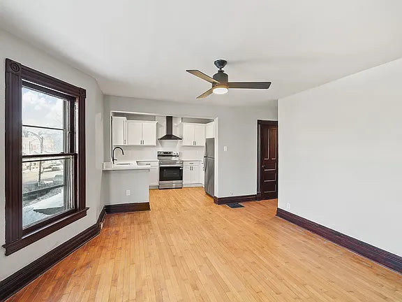 4 bed 1 bath- 834 Elmwood Ave #2, Buffalo, NY 14222