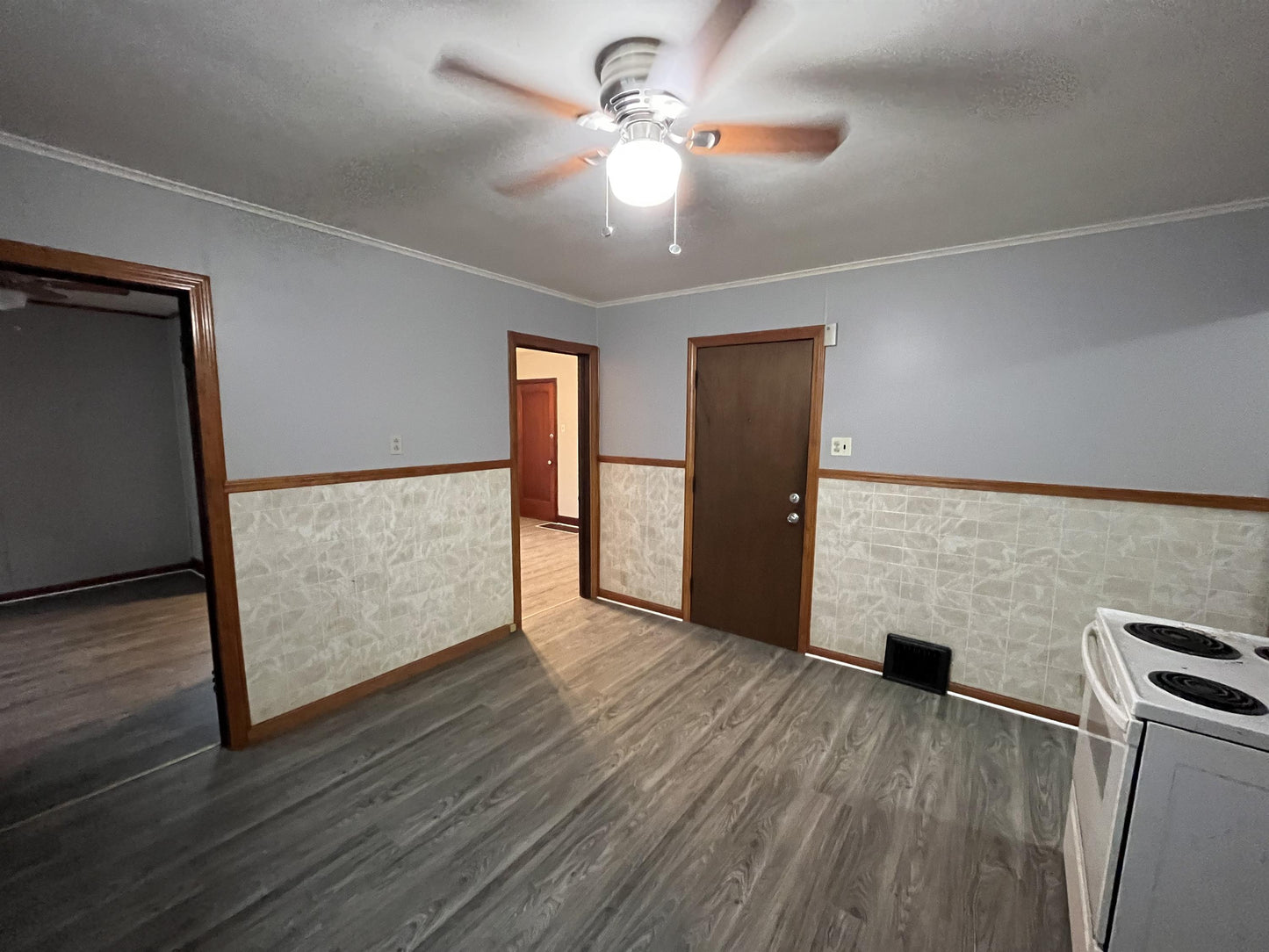 2 bed 1 bath - 487 25th Street - Lower Niagara Falls, NY 14303
