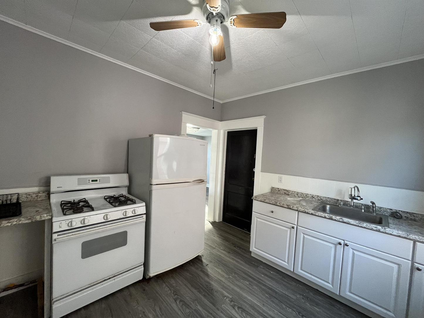 2 bed 1 bath - 15 Beatrice Ave #1 Buffalo, NY 14207