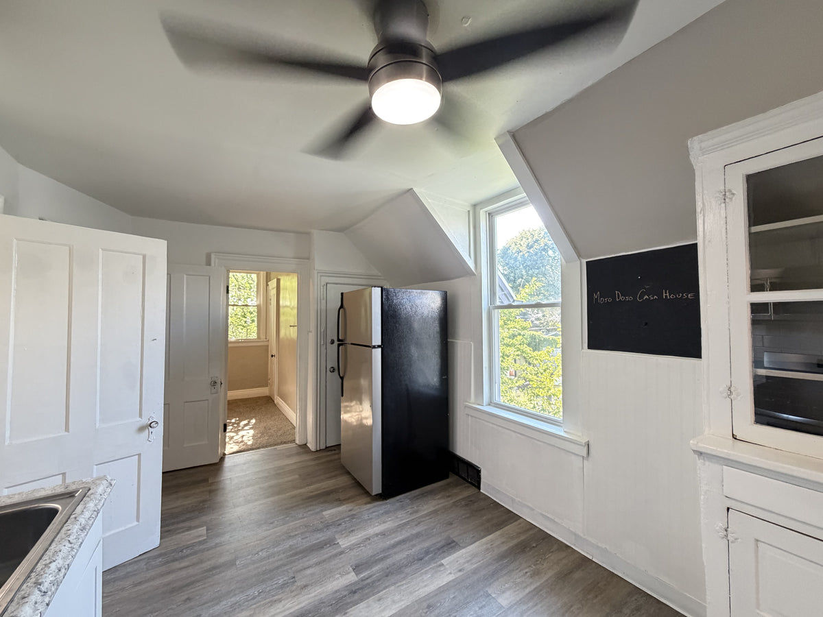 3 bed 1 bath - 364 Fargo Avenue - 2 - Upper Buffalo, NY 14213