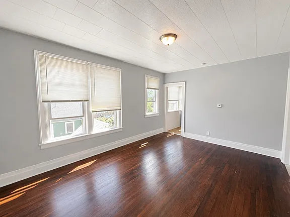 2 bed 1 bath - 80 Dewitt St, # 2, Buffalo, NY 14213
