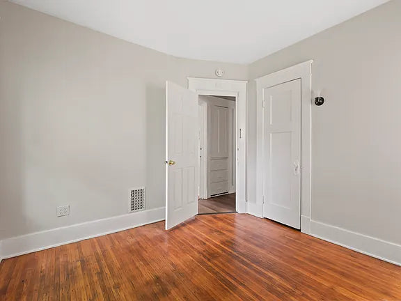 3 bed 1 bath- 23 Custer St Floor 2, Buffalo, NY 14214