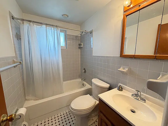 2 bed one bath- 54 Willow Ridge Dr #3, Buffalo, NY 14228