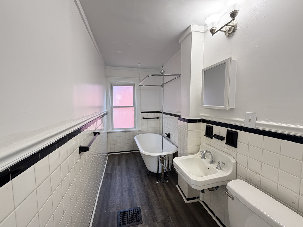 3 bed 1 bath - 364 Fargo Avenue - 2 - Upper Buffalo, NY 14213