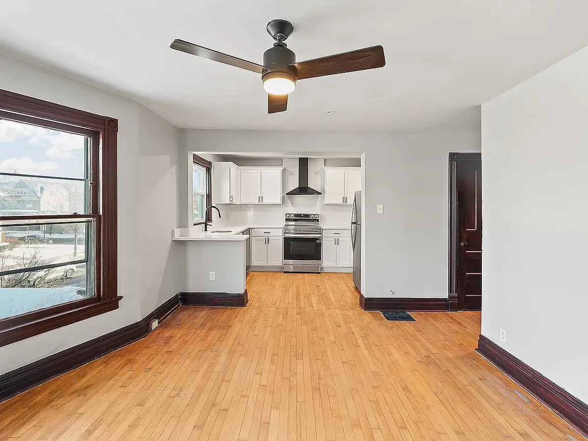 4 bed 1 bath- 834 Elmwood Ave #2, Buffalo, NY 14222