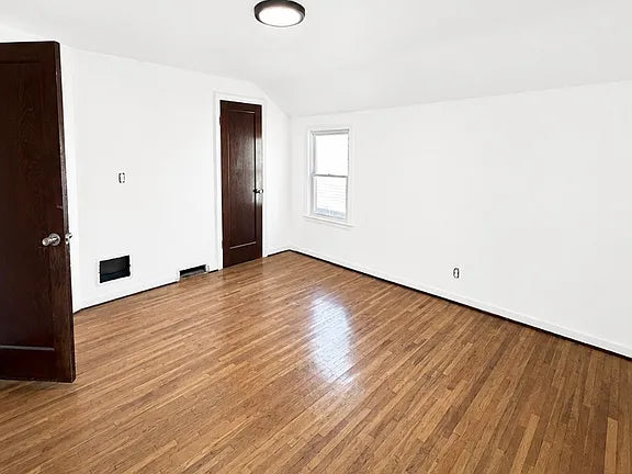 2 bed 1 bath - 135 Kimberly Ave Floor 2, Buffalo, NY 14220