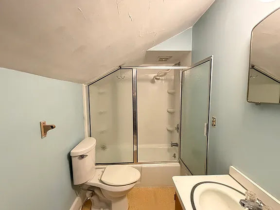 1 bed 1 bath - 75 Schaefer Rd Floor 2, Buffalo, NY 14218