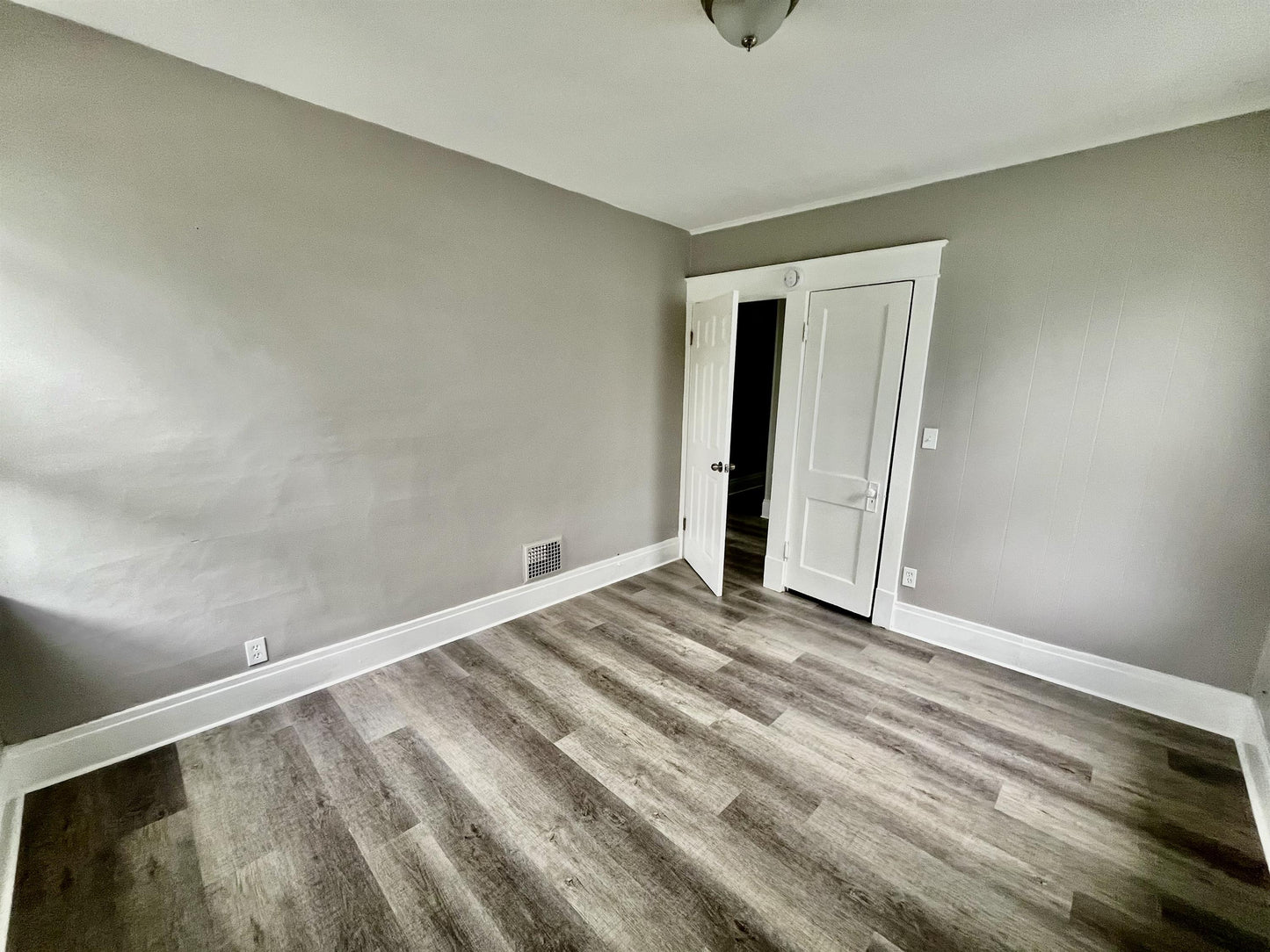 3 bed 1 bath - 122 Lincoln Boulevard - Upper Buffalo, NY 14217