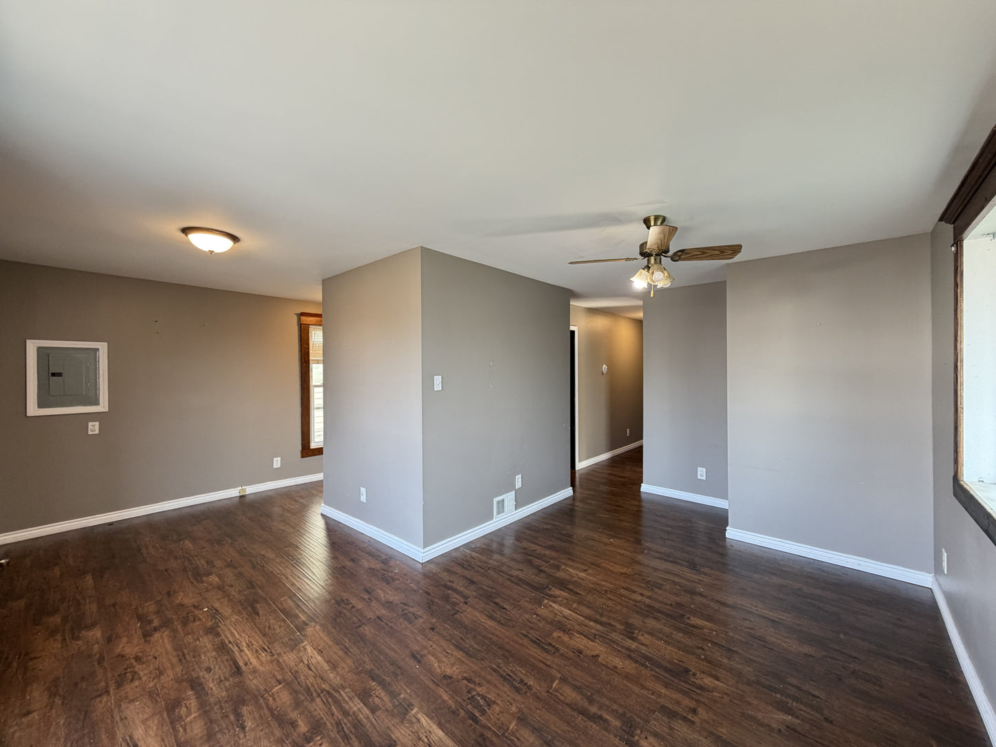 4 bed 2 bath - 11 Pooley Place - Front House Buffalo, NY 14213