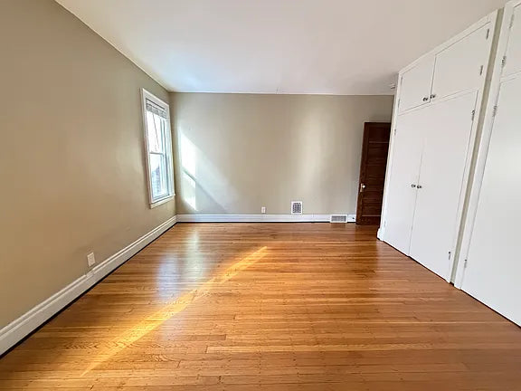 2 bed 1 bath- 261 Richmond Ave #1, Buffalo, NY 14222