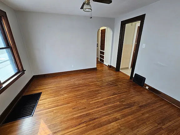 2 bed 1 bath- 175 Hamilton Dr #1, Buffalo, NY 14226