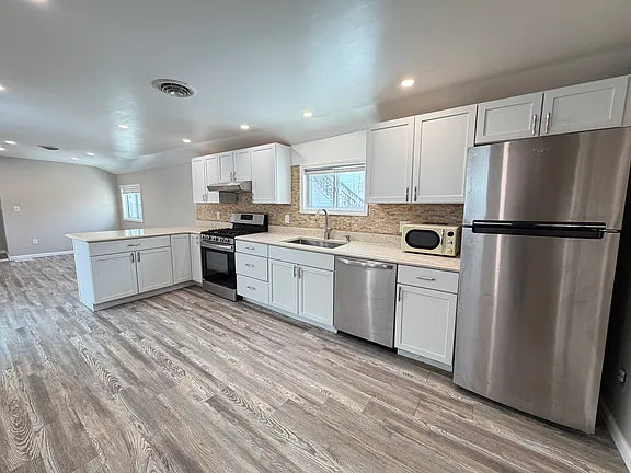 2 bed 1 bath- 93 Whitney Pl, Buffalo, NY 14201