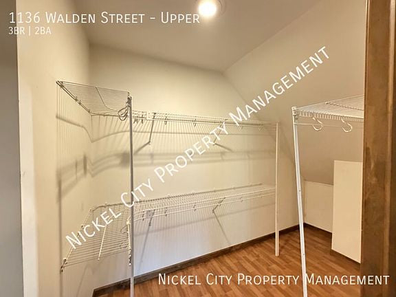 3 bed 1.5 bath - 1136 Walden Ave, APT 2, Buffalo, NY 14211
