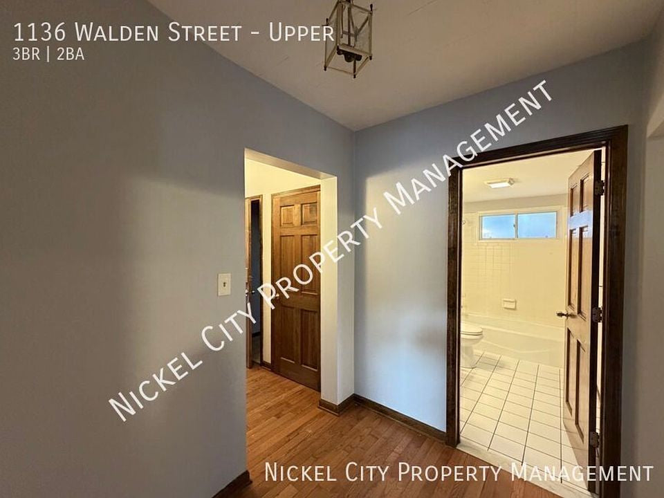 3 bed 1.5 bath - 1136 Walden Ave, APT 2, Buffalo, NY 14211