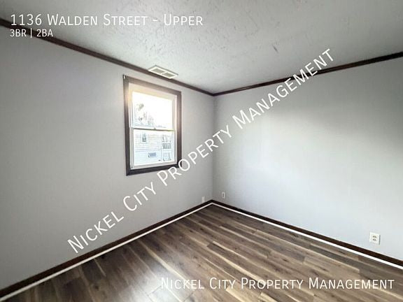 3 bed 1.5 bath - 1136 Walden Ave, APT 2, Buffalo, NY 14211