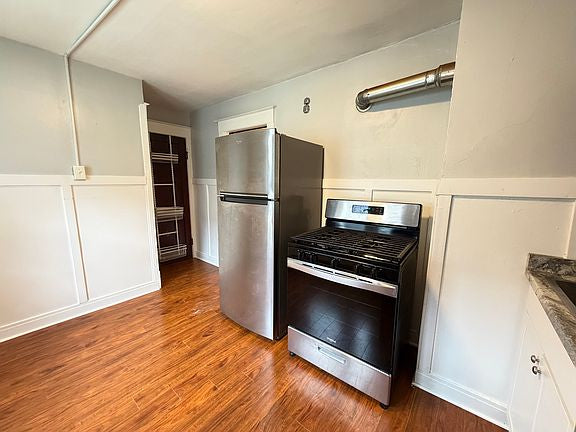 2 bed 1 bath - 227 Heath St Floor 2, Buffalo, NY 14214