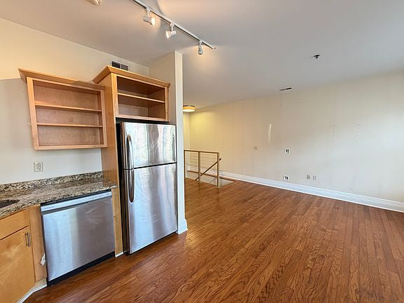 3 bed 2.5 bath - 201 W Huron St, Unit B, Buffalo, NY 14201