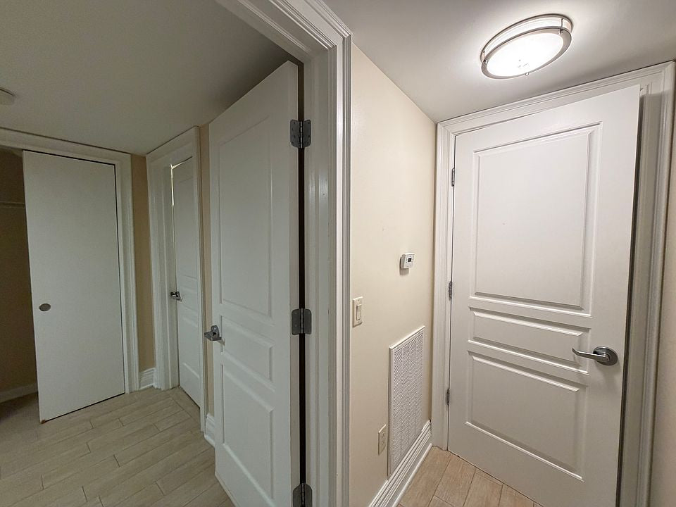 3 bed 2.5 bath - 201 W Huron St, Unit B, Buffalo, NY 14201