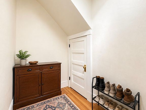2 bed 1 bath - 110 Ledger St Floor 1, Buffalo, NY 14216