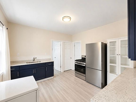 2 bed 1 bath - 110 Ledger St Floor 1, Buffalo, NY 14216