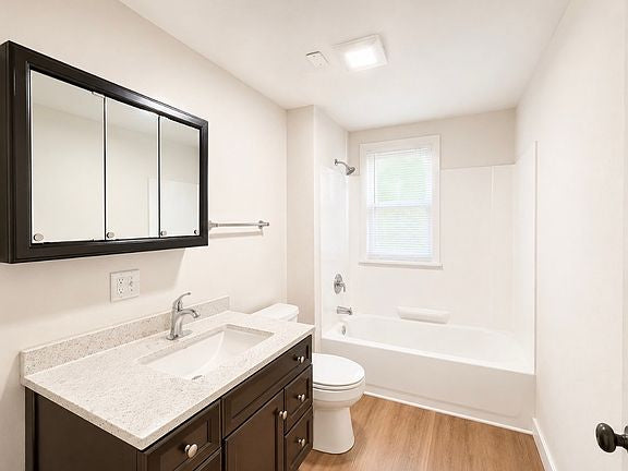 3 bed 1 bath - 67 Barton St, APT 1, Buffalo, NY 14213