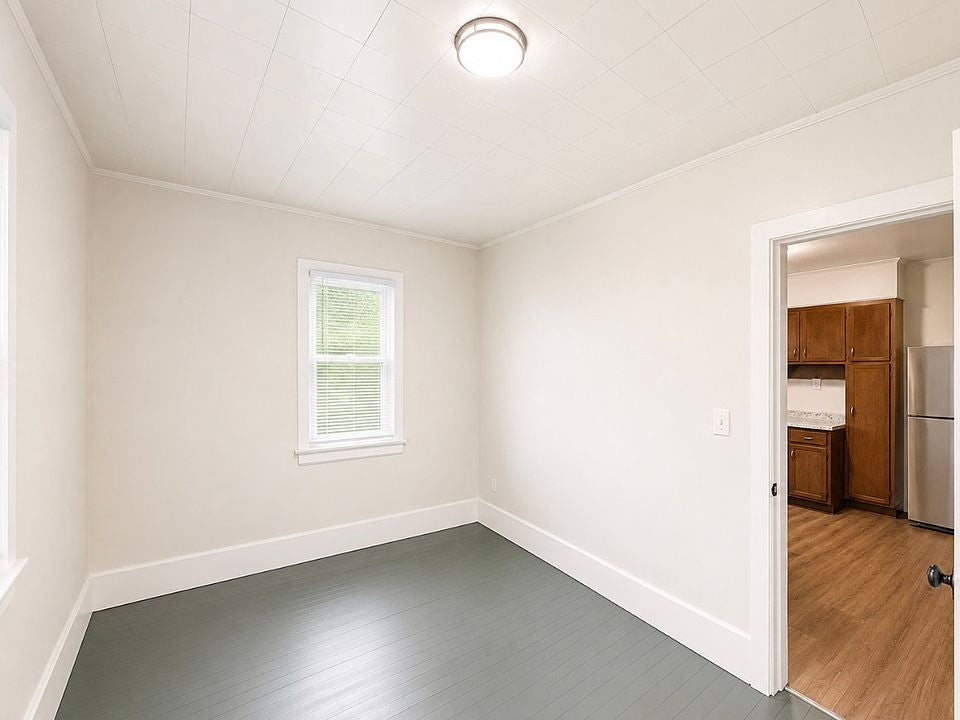 3 bed 1 bath - 67 Barton St, APT 1, Buffalo, NY 14213