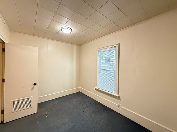 3 bed 1 bath - 67 Barton St, APT 1, Buffalo, NY 14213