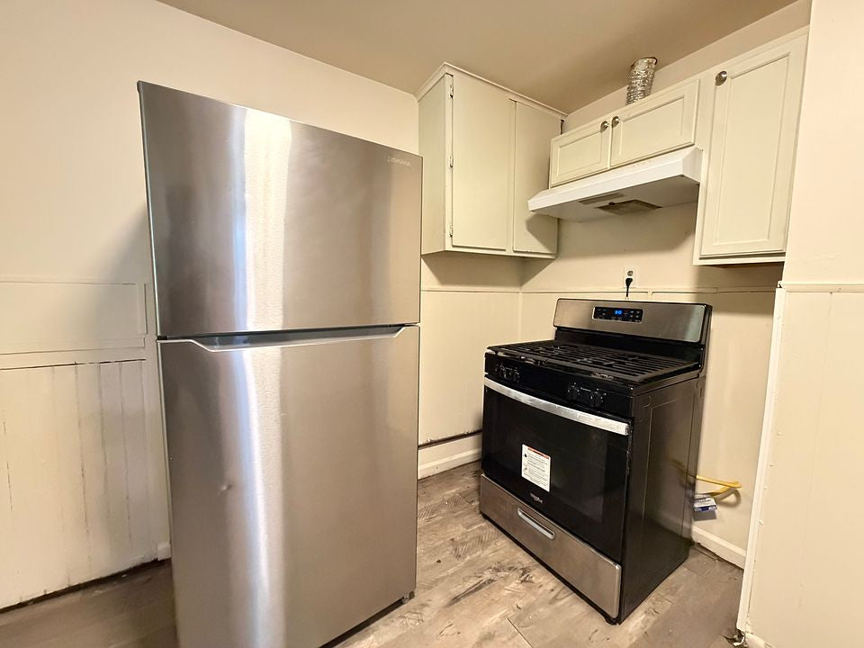 3 bed 1 bath - 67 Barton St, # 2, Buffalo, NY 14213