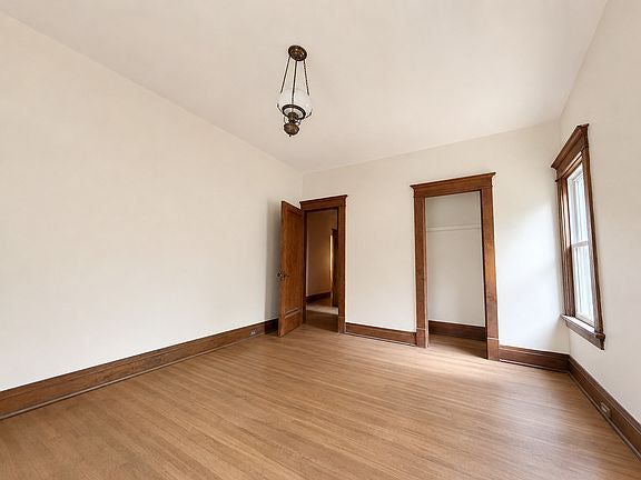 3 bed 1 bath - 329 Bird Ave, # 1, Buffalo, NY 14213