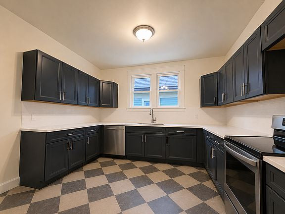 3 bed 1 bath - 329 Bird Ave, # 2, Buffalo, NY 14213