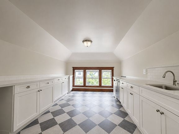 1 bed 1 bath - 329 Bird Ave, # 3, Buffalo, NY 14213